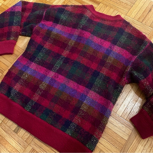 Vintage Plaid Cardigan with Gold Shimmer - Picture 3 of 5